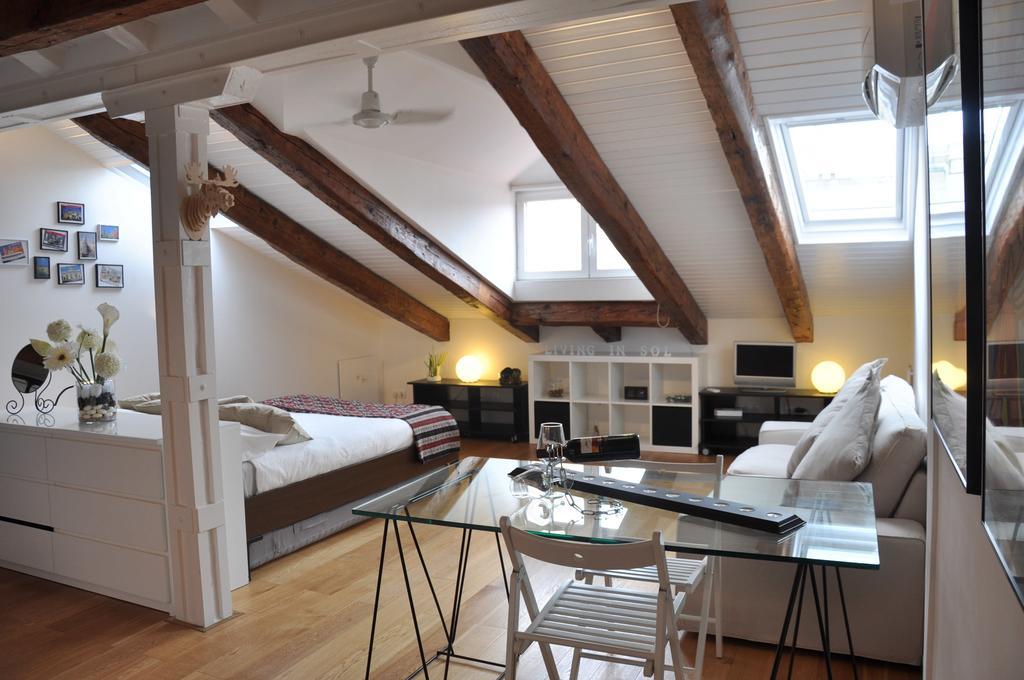 Apartamento Livinginopera Escalinata Madrid
