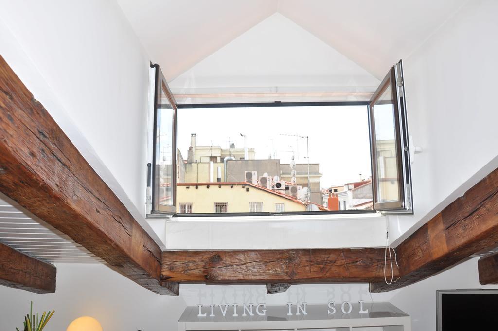 Livinginopera Escalinata * Madrid