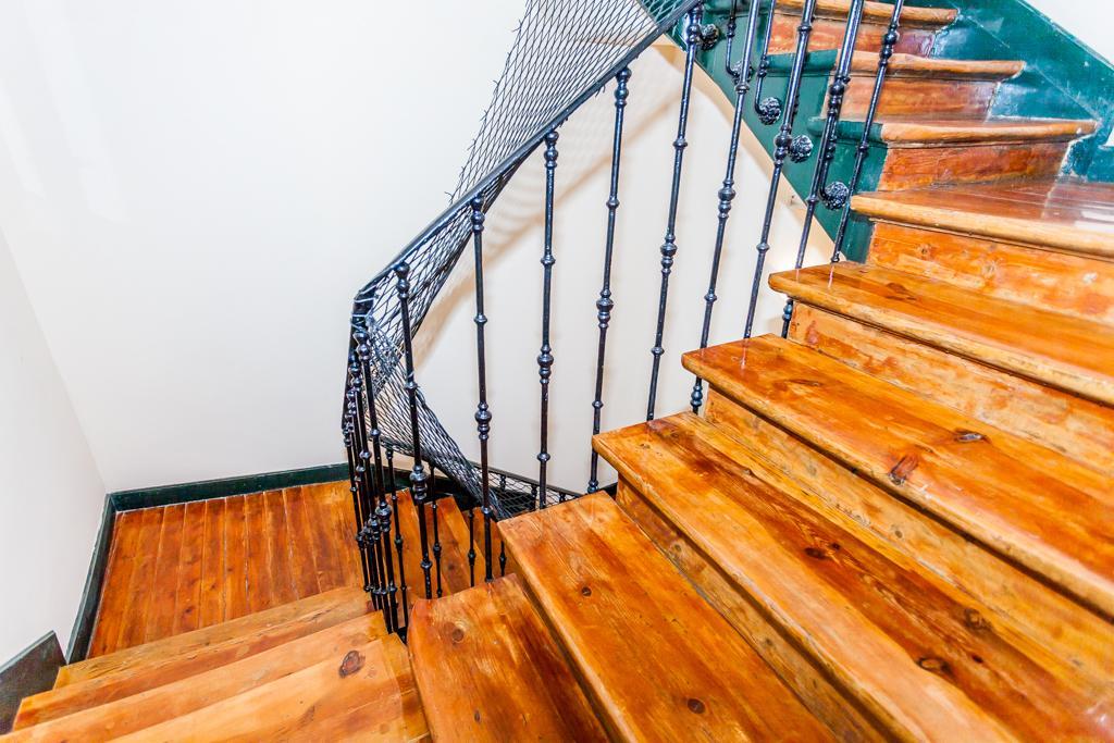 Livinginopera Escalinata *