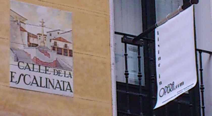 Apartamento Livinginopera Escalinata *